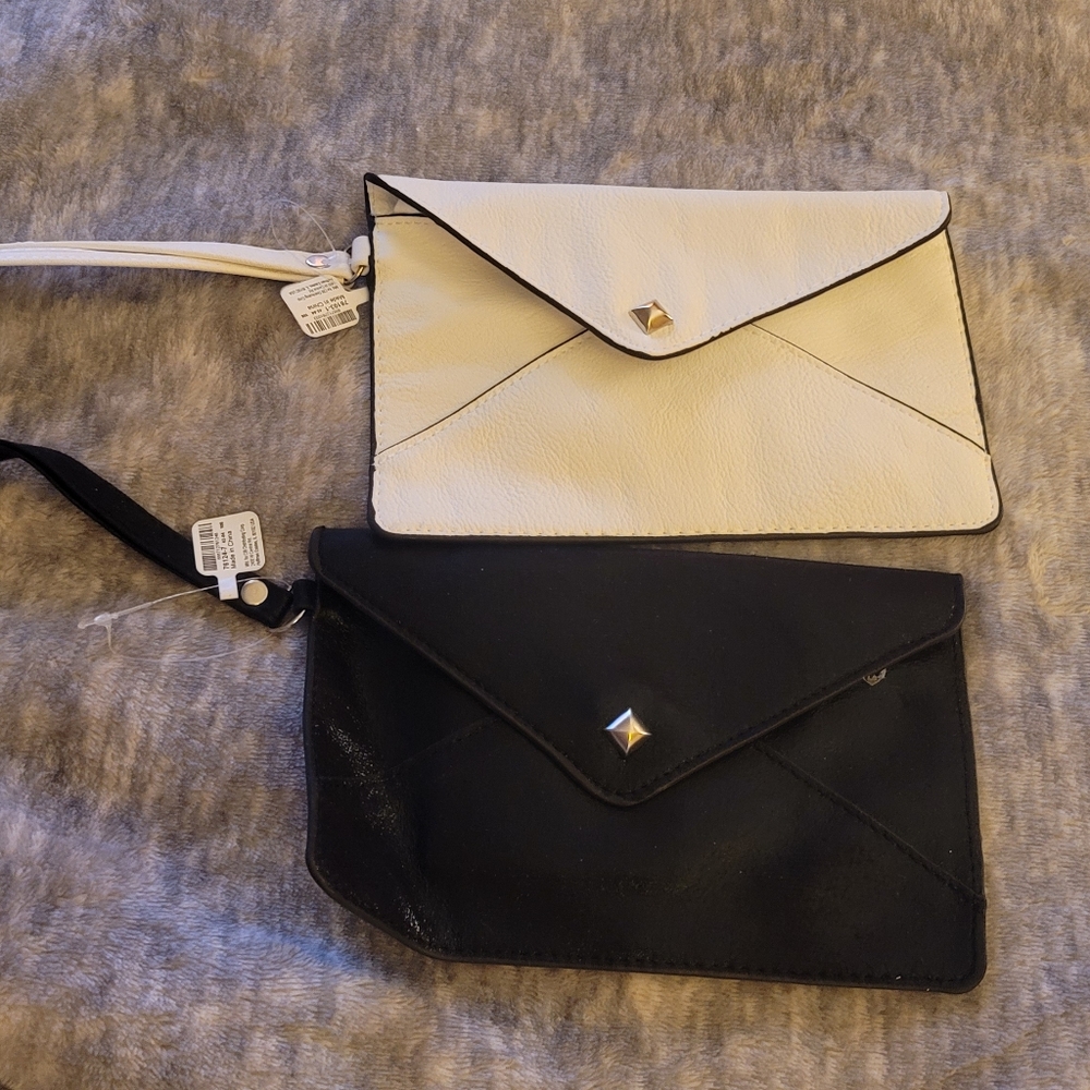 Wristlet